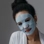 4 Jenis Masker Wajah Terbaik yang Wajib Kamu Coba