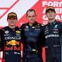 Max Verstappen dan Sergio Perez Kembali Finis di Posisi Terdepan untuk Ketiga Kalinya