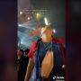 Tiga Kali Gagal Hentikan Hujan Pas Konser, Warganet Sebut Remote Mbak Rara Rusak: Batrenya Habis