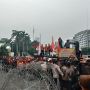 Buruh Demo di Depan Gedung DPR Siang Ini, 2.000 Polisi Berjaga
