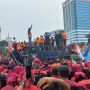 Usai 5 Orang Ditangkap Polisi Gegara Ricuh Kawat Berduri, Massa Buruh Makin Menyemut di DPR Siang Ini