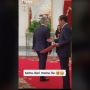 Kocak! Tamu Presiden Jokowi Lupa Bersalaman, Warganet: Disangka Bukan Presidennya