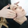 Hindari 5 Kebiasaan Buruk Ini agar Skincare Rutin Kamu Tidak Sia-sia