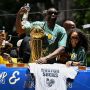 Warriors Rayakan Gelar NBA dengan Parade Meriah di San Francisco