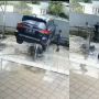 Tersebar Video Mobil Oleng saat Berada di Atas Hidrolik Car Wash, Diduga karena Posisinya Tak Pas