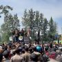 Desak Pemerintah Segera Selesaikan Masalah di Buku Keluhan Warga, Massa Gerakan Militansi Geruduk Kantor Pemkab Bekasi