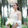 8 Potret Pernikahan Wulan Guritno untuk Serial Terbaru, Dikira Menikah Beneran