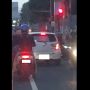 Ulah Ceroboh Sopir Daihatsu Ayla Lawan Arah di Perempatan Jadi Sorotan, Publik: Baru Punya Mobil, Biasa Pakai Motor