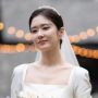 Jang Na Ra Lepas Masa Lajang di Usia 41 Tahun, Tampil Menajubkan!