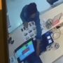 Emak-emak Terrekam CCTV Gasak HP Karyawan Restoran di Lippo Mall Puri Kembangan