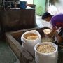 Pembuat Tahu dan Tempe Stop Produksi Akibat Harga Kedelai Melambung Tinggi
