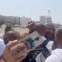 Pria Jalan Kaki ke Makkah Akhirnya Sampai Setelah 11 Bulan Lewati Sembilan Negara, Kedatangannya Disambut Warga