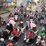 Jalanan Macet Panjang, Bule di Bali Langsung Ikut Atur Lalu Lintas, Warganet Ramai-ramai Sentil Polisi
