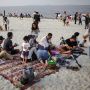 Objek Wisata Pantai Pasir Putih Kembali Dibuka