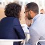 4 Tips agar Kamu Tidak Menjadi Korban Gosip di Kantor, Jaga Sikap!
