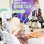 Sandiaga Uno Beri Bantuan Modal Usaha Kepada 50 Angkringan Tegal dan Jogja