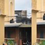Heboh Video Sejoli Asyik Bermesraan di Area Masjid