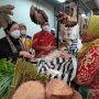 Pedagang Pasar Banyumas Menangis, Kala Dagangannya Diborong Puan Maharani