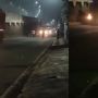 Viral Aksi Bocah Hadang Kendaraan di Tengah Jalan Raya Sampai Timbulkan  Tabrakan Antar Truk