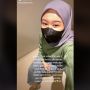 Sengaja Tunggu Momen Berswafoto Pengunjung Lain dengan Duduk di Toilet, Aksi Sederhana Wanita Ini Dipuji Warganet