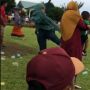 Bapak-bapaknya Tanding Sepak Bola Malah Emak-emaknya Tawuran sampai TNI Turun Tangan, Videonya Viral
