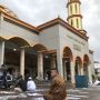 Hujan Deras Iringi Sholat Idul Adha di Ambon