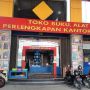 Penjual Kebutuhan Sekolah di Bantul Kebanjiran Pembeli sejak PTM Dimulai Lagi, Sepatu Hitam Laris Manis
