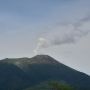 Gunung Api Gamalama Keluarkan Asap Putih Setinggi 200 Meter, Bukan Peningkatan Aktivitas Vulkanik