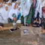 Terciduk Bawa Handphone ke Pondok Pesantren, Ponsel Milik Santriwati Ini Dihancurkan