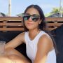 Tomboi Banget! Gaya Rambut Dian Sastrowardoyo di Foto Terbaru Bikin Pangling