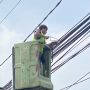Bikin Semrawut Keindahan Kota, Belasan Kabel Fiber Optik di Tangsel Diputus Paksa Dinas Bina Marga