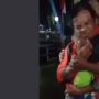 Maling Kotak Amal Pasang Muka Melas Sembari Peluk Uang Curian