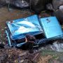 Gagal Menanjak di Jembatan Setelah Ngaturang Canang, Mobil Jimny Biru Masuk Sungai