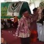 Video Viral Rombongan Penggotong Jenazah Lewat di Tengah Pesta Pernikahan