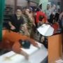 Viral Video Peti Mati Jenazah Brigadir J Digebrak-gebrak Ayah dan Ibunya Sambil Menangis Histeris: Mana Anakku!