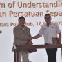 Ketum PSSI Jabat Tangan Prabowo Subianto, Publik: Sepak Bola Harus Murni, Pak