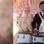Viral Video Pria Pamer Kepiawaian Main Drumband di Pelaminan, Netizen: Istrinya Senang atau Sedih?