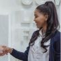 7 Tips Mendapatkan First Impression yang Baik Saat Memulai Perkenalan
