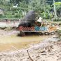 Kampung Naga Diterjang Banjir Bandang Hingga Ketinggian Tiga Meter