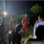 Dihantam Ombak Speedboat Jurusan PontianakSukadana Terdampar di Pulau Pintu, 30 Penumpang Dievakuasi Hingga Larut Malam