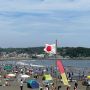 Sambut Hari Laut, Pengunjung Padati Pantai Enoshima Jepang