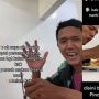 Cewek Ini Ajak Driver Ojol Makan Bareng, Netizen: Hati-hati Baper