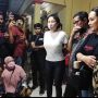 Nikita Mirzani Akhirnya Dibebaskan Karena Harus Dampingi Anak