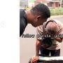 Viral Kisah Penjual Ember Keliling Cerita Sering Tak Laku dan Harus Minum Air Masjid karena Tak Punya Uang