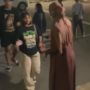 Diajak Foto Bareng Dara Arafah di Citayam Fashion Week , Cara Kurma Menolak Disorot