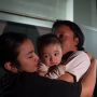Rizky Febian Nangis Ketemu Baby Adzam, Netizen Terharu: Nyesek Lihat Mata Iky