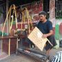 Sehari 4 Jam Jualan Sate di Pinggir Jalan, Pria di Jembrana Ini Bisa Dapat Rp 1 Juta