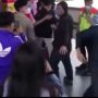Viral Bentrok Antarsuporter Bola di Stasiun Jatinegara, Anak Jakmania Diduga Ditendang Pendukung Persib