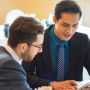 4 Aturan yang Perlu Diketahui Sebelum Berteman Akrab dengan Bos di Kantor