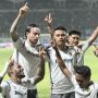 Terpopuler: Persib Tak Gentar Hadapi MU yang Cetak 8 Gol, Tersangka Korupsi Dana Bencana Masih Aktif di Pemkab Bogor